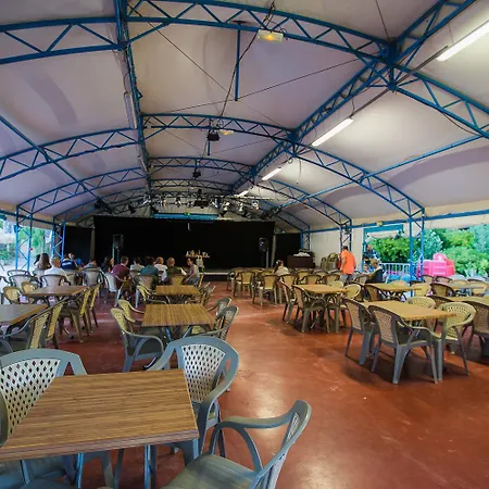 Camping L'etoile De Mer - Maeva キャンプ場 Sérignan